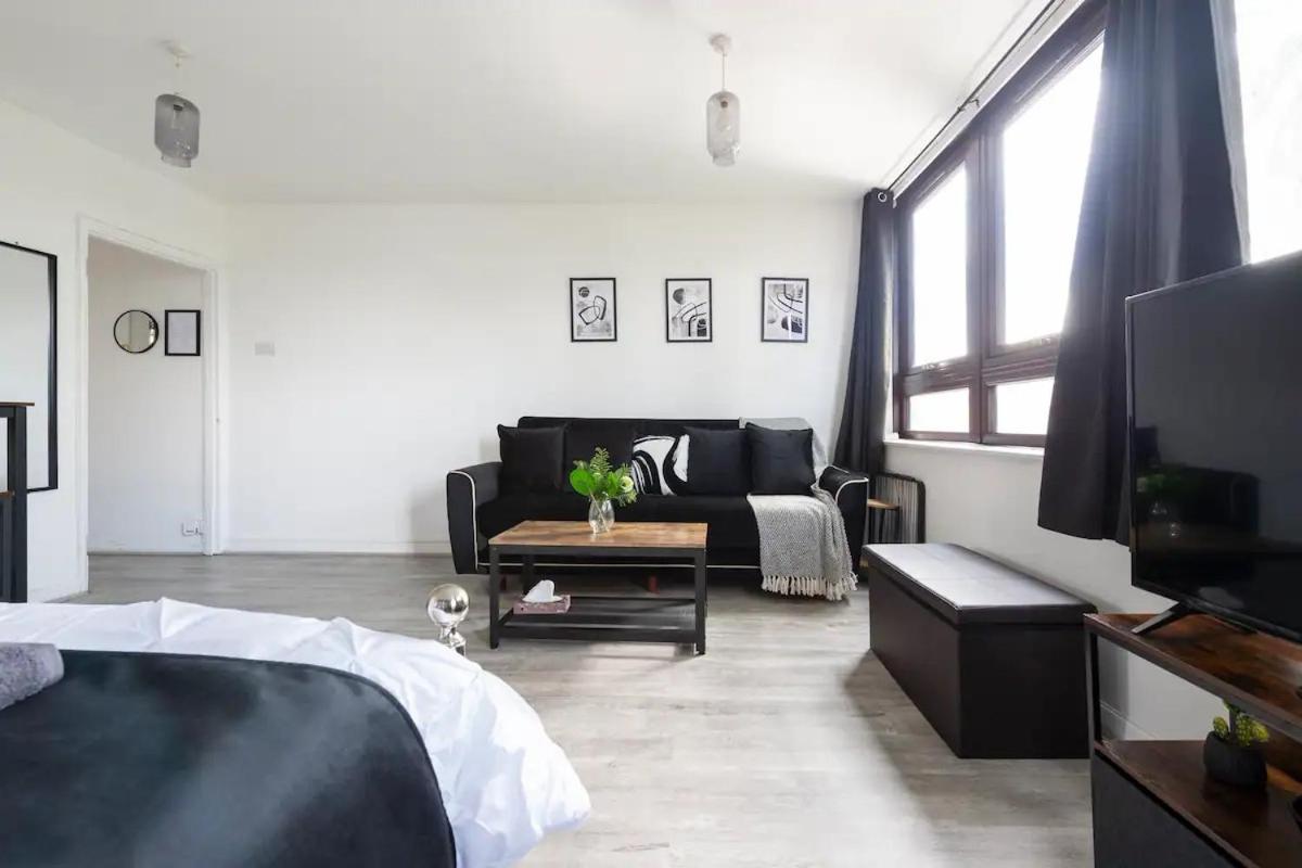 The Mayfield * London